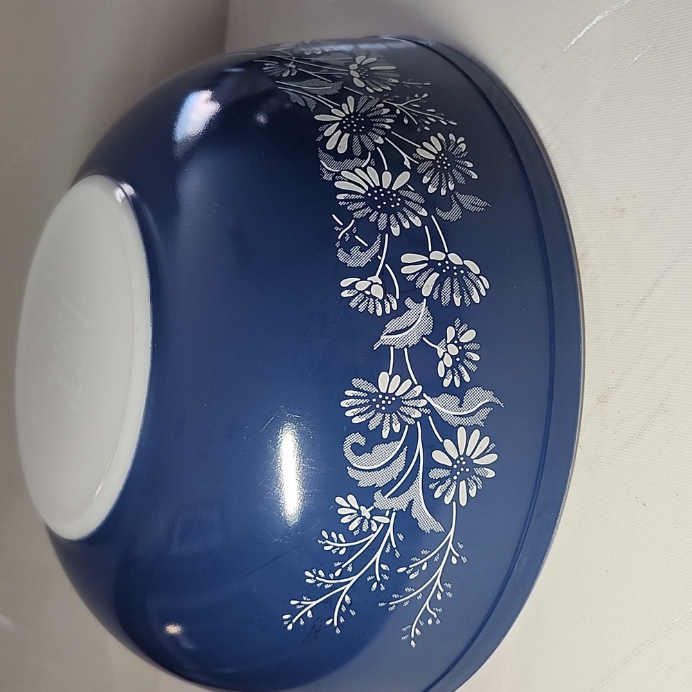 Vintage Pyrex Colonial Mist Nest Mixing Bowl 444- 4qt